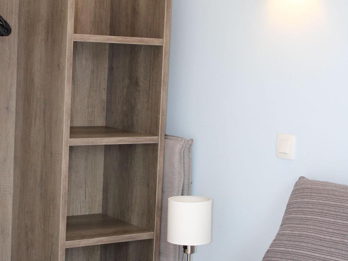 Nice Apartment With Terrace Near The Sea Бре-Дюн Екстериор снимка